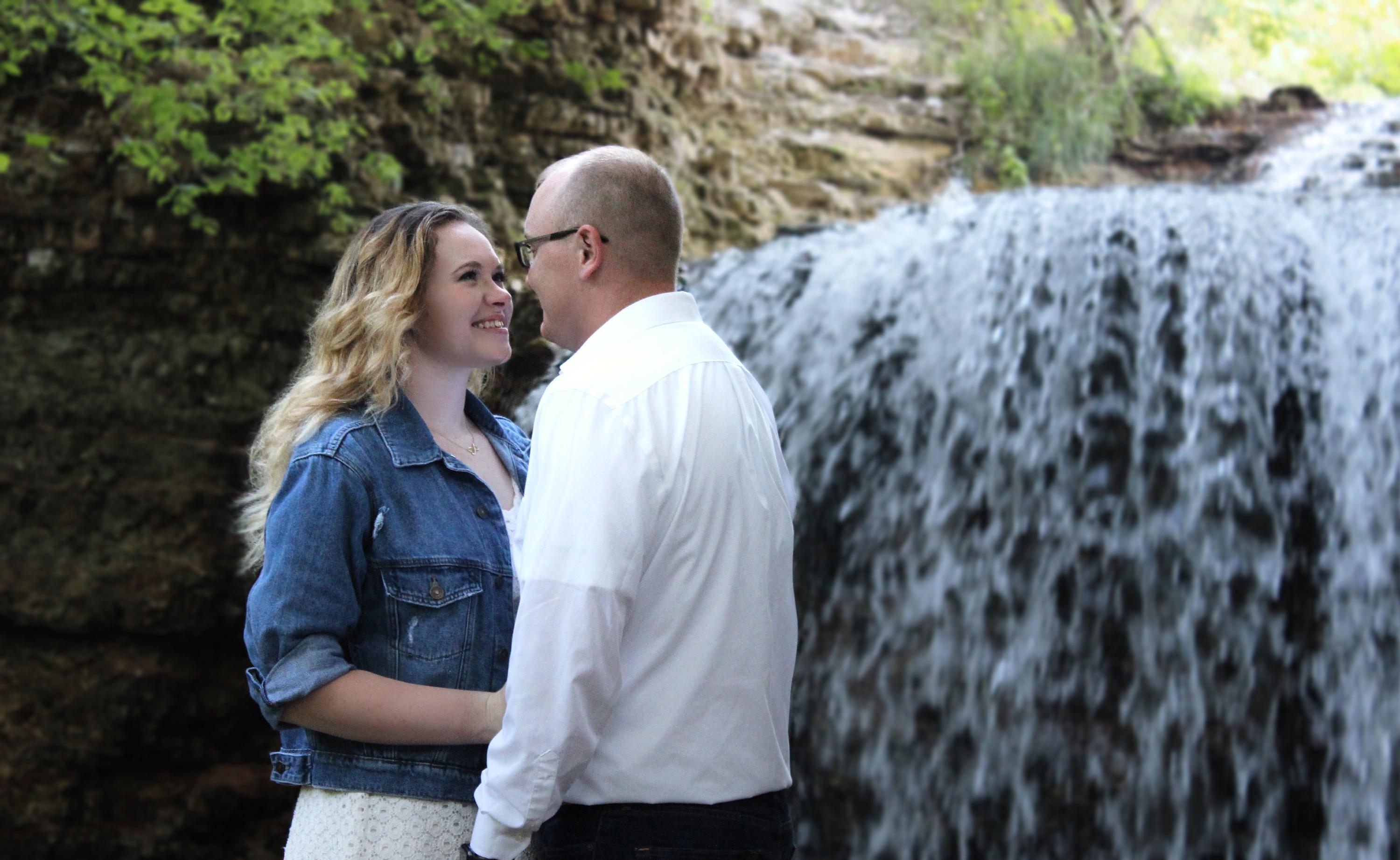 The Wedding Website of Clinton McCarver and Jennifer Isgrigg
