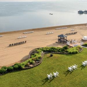 Traverse City Honeymoon: The Beach Haus Hotel