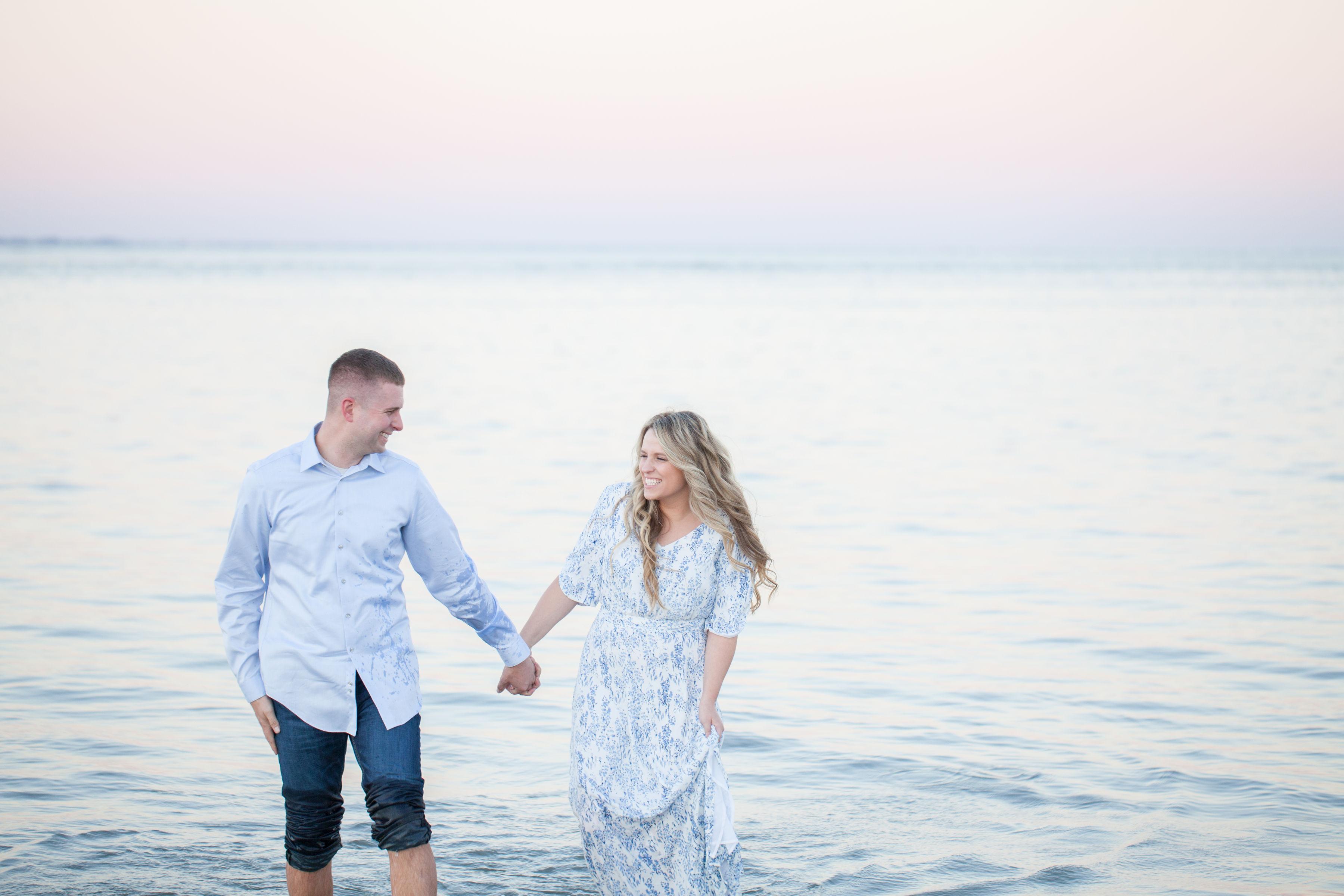 The Wedding Website of Chelsey Desmarais and William Donahue