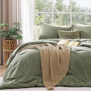 WRENSONGE Queen Comforter Set - 3 Pieces Prewashed Green Comforter Soft Lightweight for All Seasons,Down Alternative Comforters Queen Size with 2 Pillow Shams