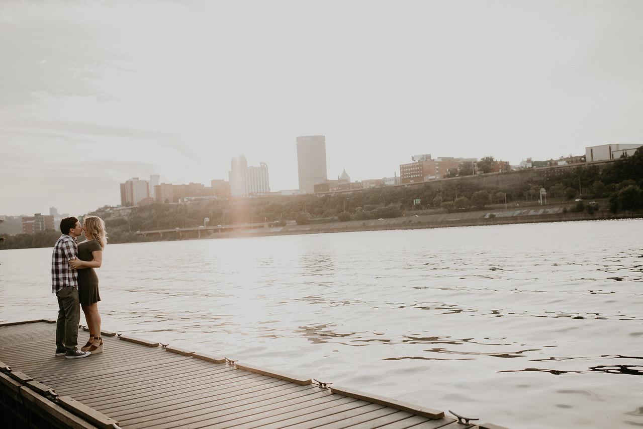 The Wedding Website of Lindsay Schramm and Joe Dopirak