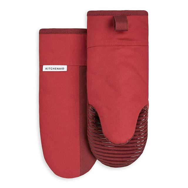 KitchenAid Beacon Two-Tone Oven Mitt 2-Pack Set, 5.75"x13", Passion Red/Bordeaux 2 Count