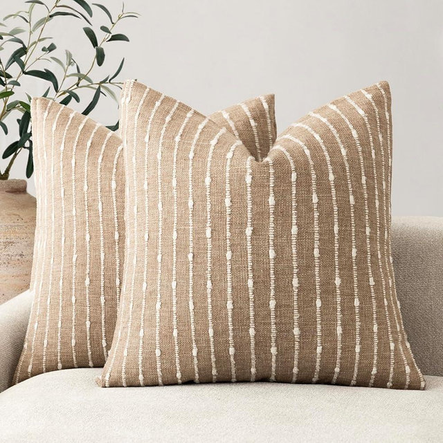 Foindtower Pack of 2 Decorative Jacquard Boucle Throw Pillow Covers Accent Textured Striped Pillowcases Cozy Modern Cushion for Couch Sofa Bedroom Living Room Home Decor 18x18 Inch Camel