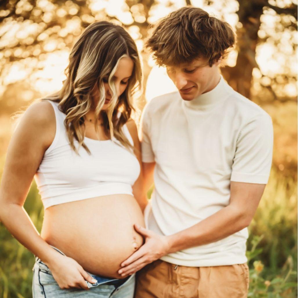Maternity shoot