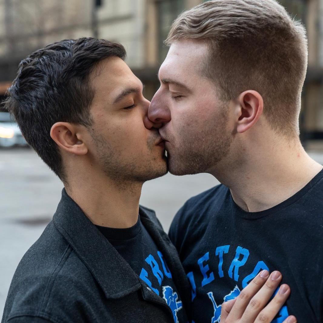 Another one courtesy of Debora & Renan!