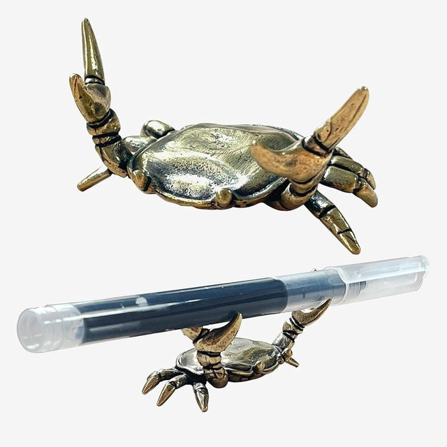 Zyuzles Creative Cute Crab Pen Holder,Weightlifting Crab Desk Pen Stand Brass Crab Desktop Decorative Pen Holder for Pen Storage Office Desk Display Decorations