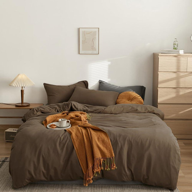 CLOTHKNOW Chestnut Brown King Size Comforter Set 3Pcs Mocha Coffee Bedding Comforter Sets Dark Brown Comforter with 2 Pillowcases