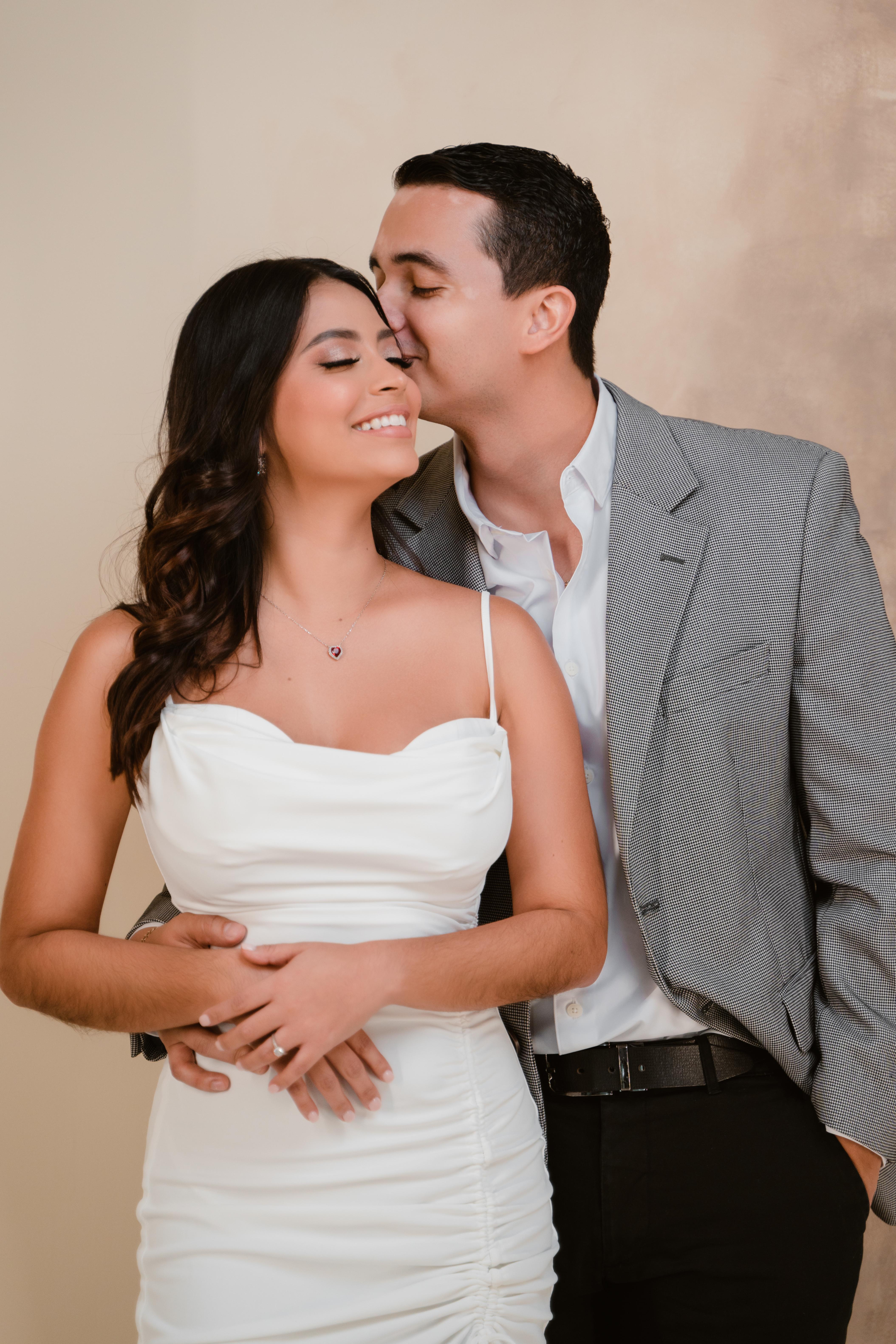The Wedding Website of Valeria Fiallos and Bryan Del Valle