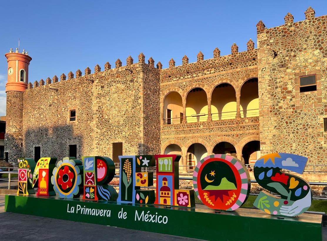 The Wedding Website of Rebecca Dull and Alexander Jacobson