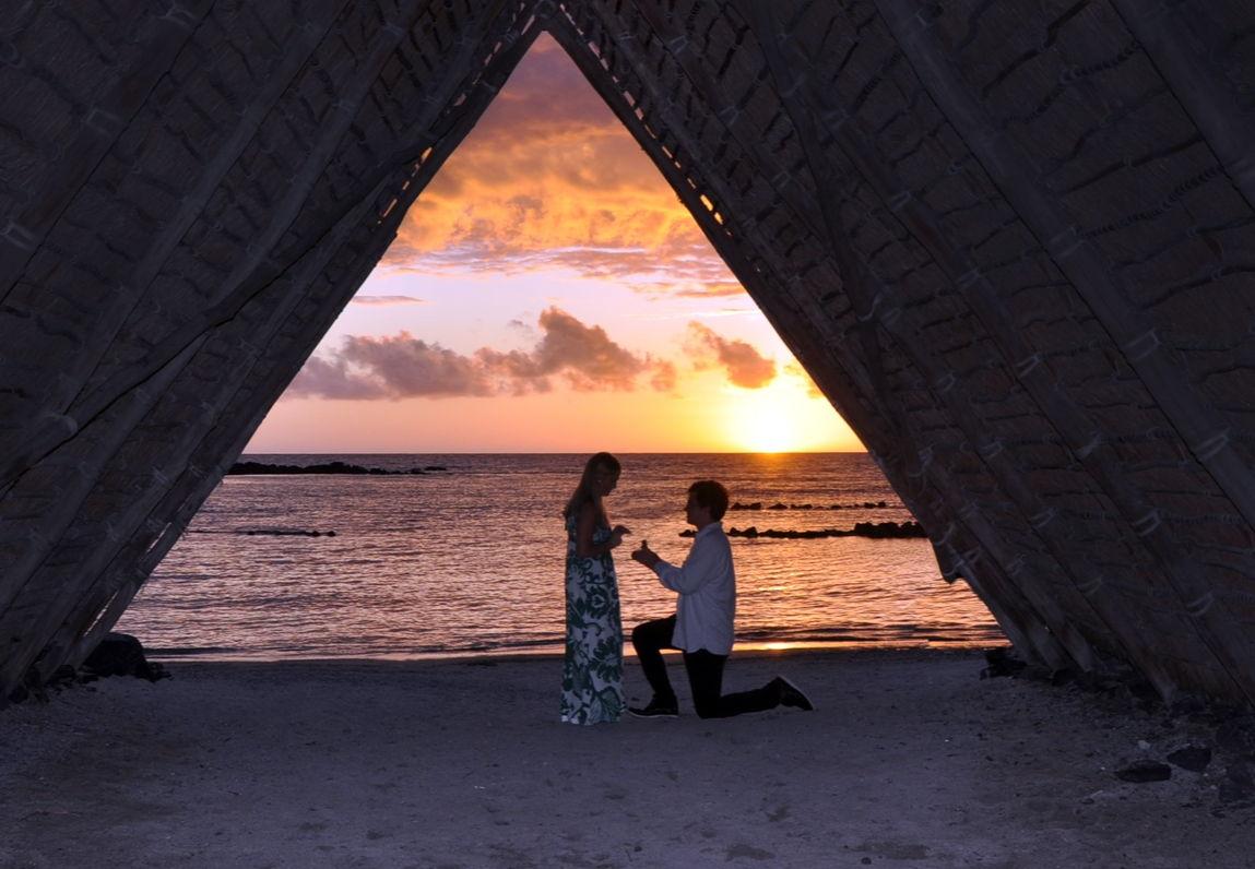 The Wedding Website of Chloe Simmons and Ian Knapp