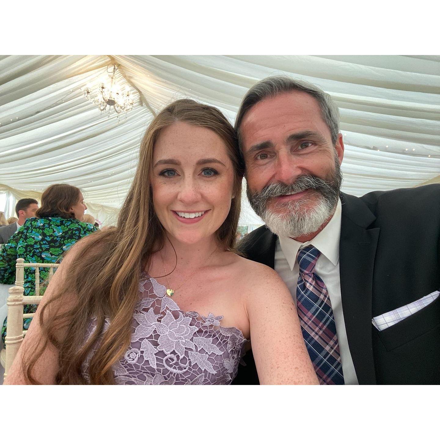 Grateful to my bridesmaid Ktrox for getting married to her love in Ireland so that we got to go on another adventure! Here's a pic of us at her reception.
