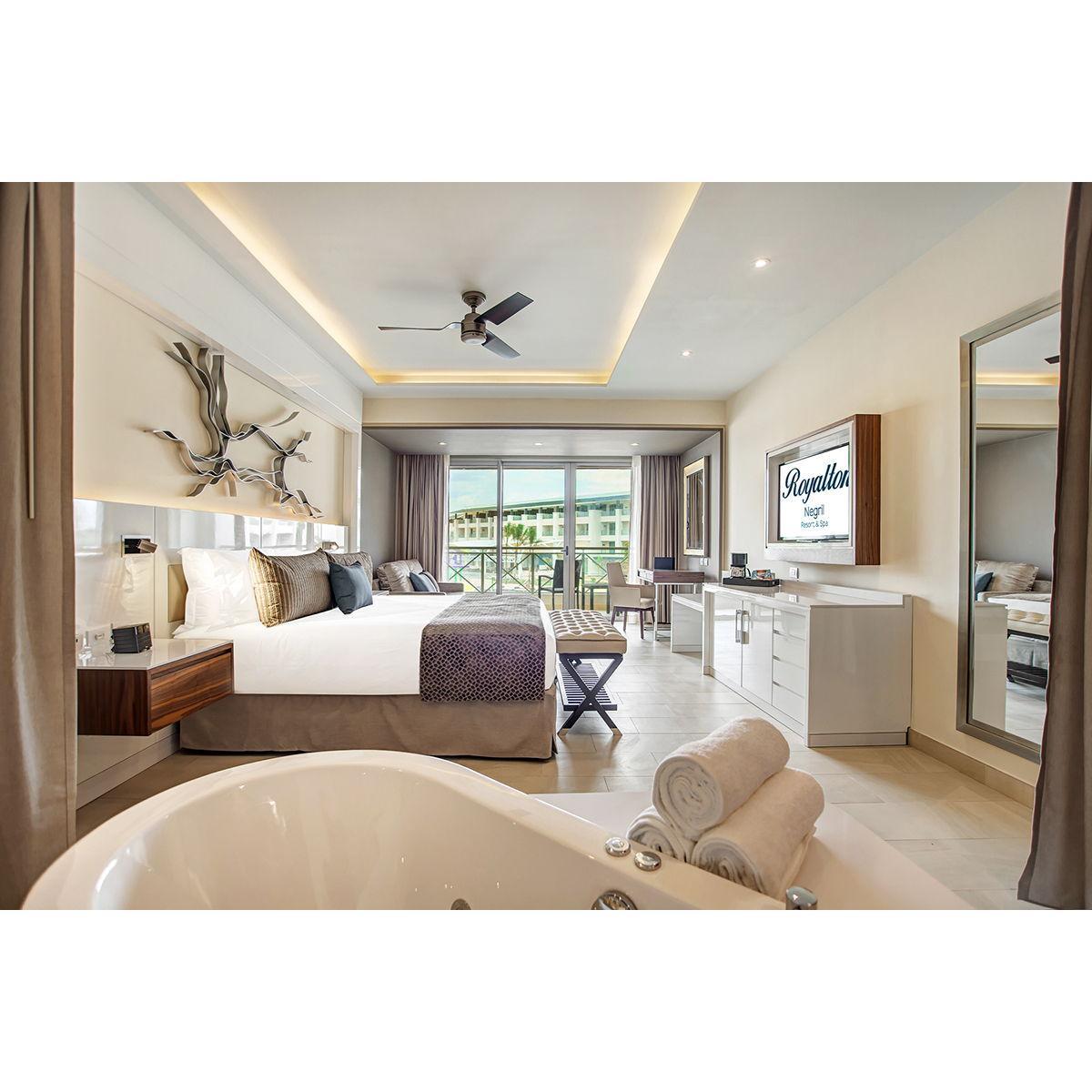 LUXURY JUNIOR SUITE