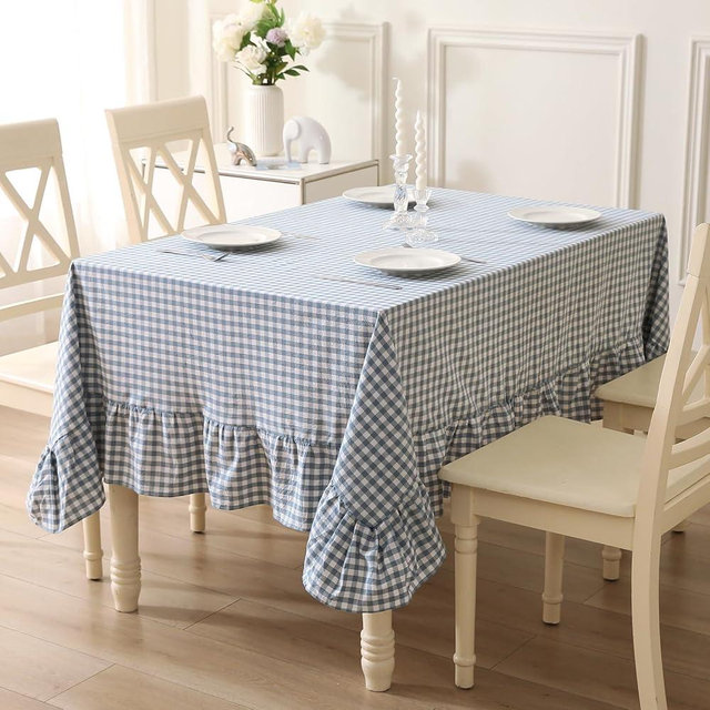 K MASANIJI 100% Cotton Dust Blue Plaid Ruffled Table Cloth for Rectangle Table Seat 4-6, Classic Farmhouse Checker Gingham Vintage Decorative Tablecloth (Dust Blue/White Plaid, 70x52 inches)