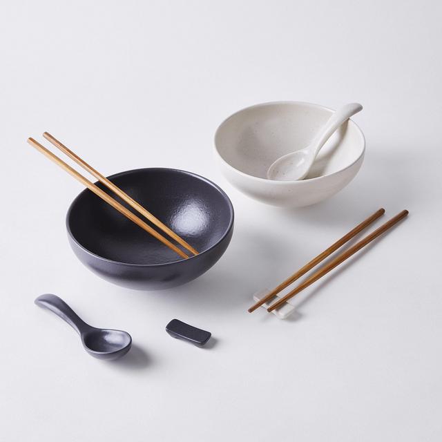 Modern Classic Ceramic Ramen Bowl Gift Set - Black