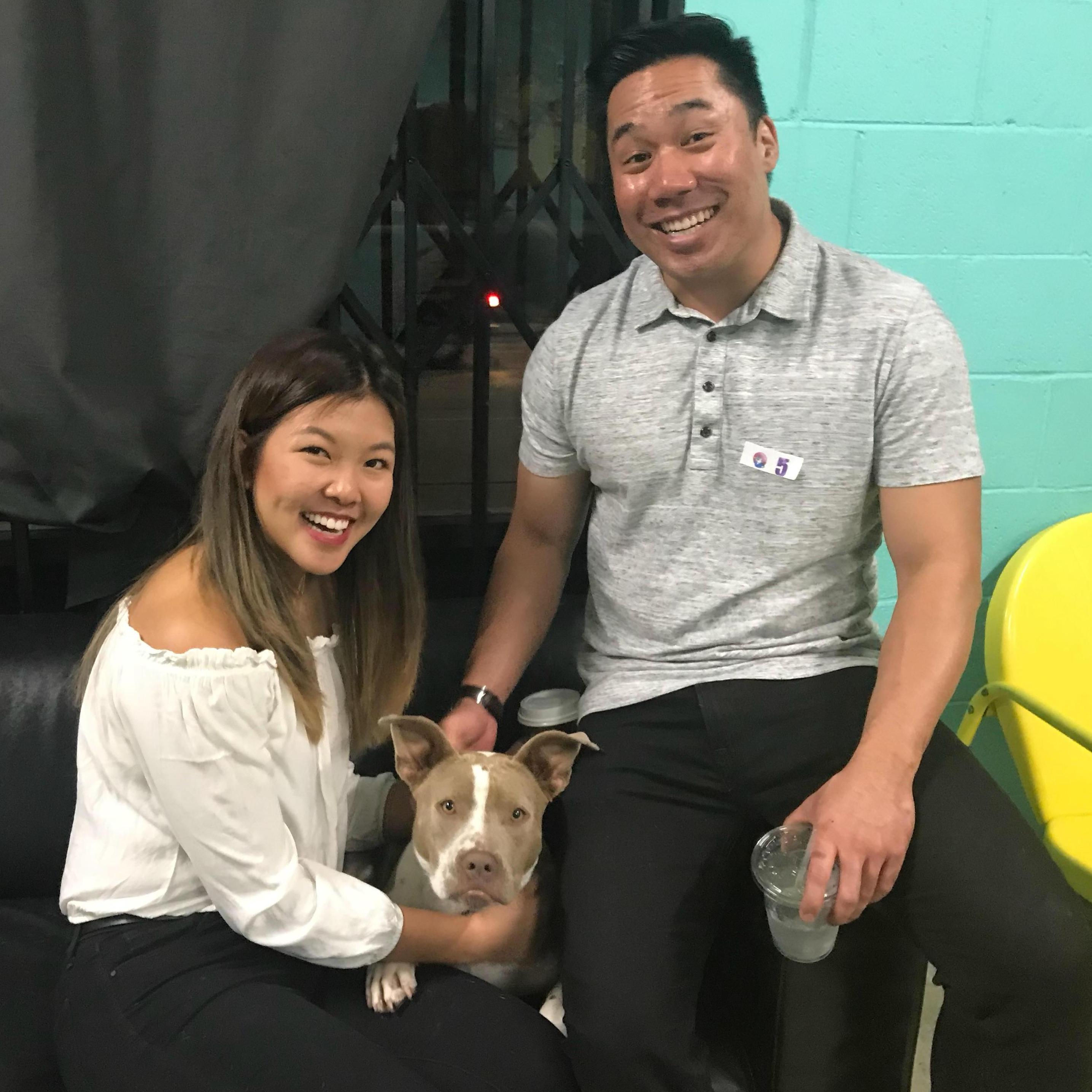 Puppy cafe in LA