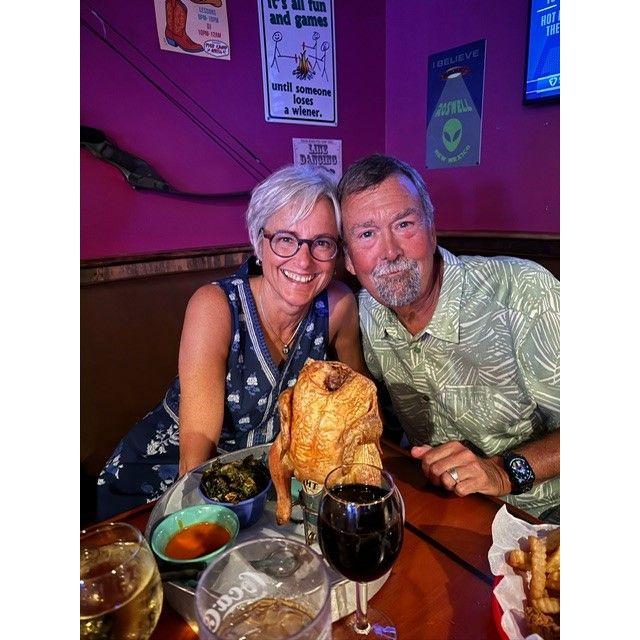 Another shot from the Perry Family Reunion. Check out the savage tans. Even the chicken joined in the fun!