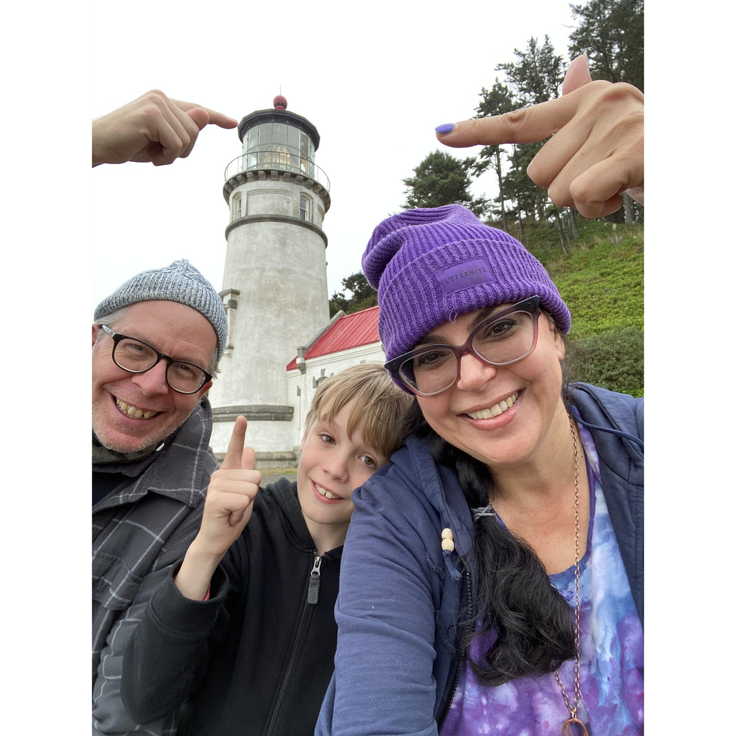 Lighthouses are cool!  So is the Oregon Coast.