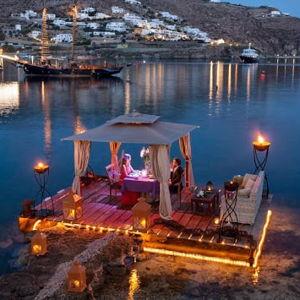 Dinner by the Sea