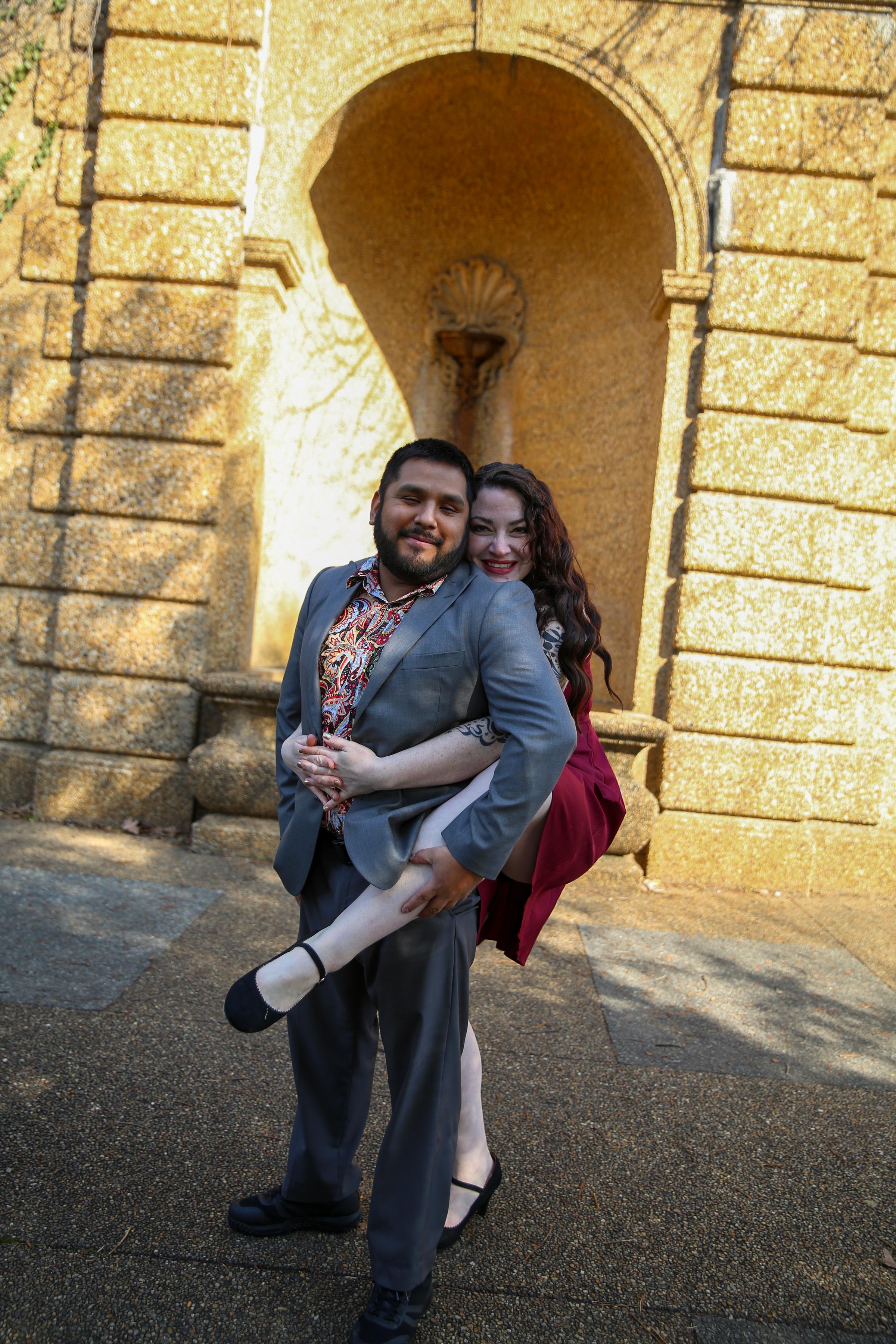 The Wedding Website of Laura Tappan and James Bensinger