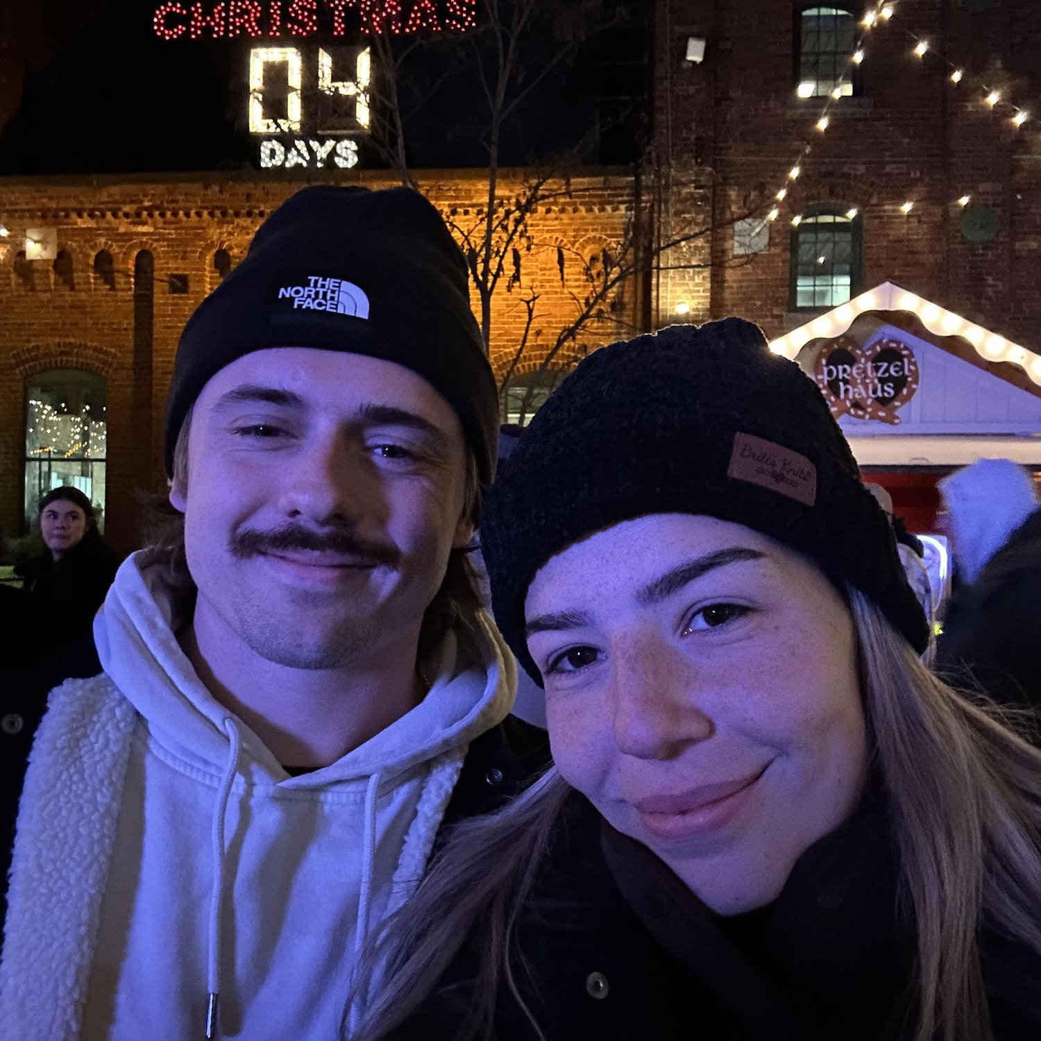 overstimulated at the christmas market