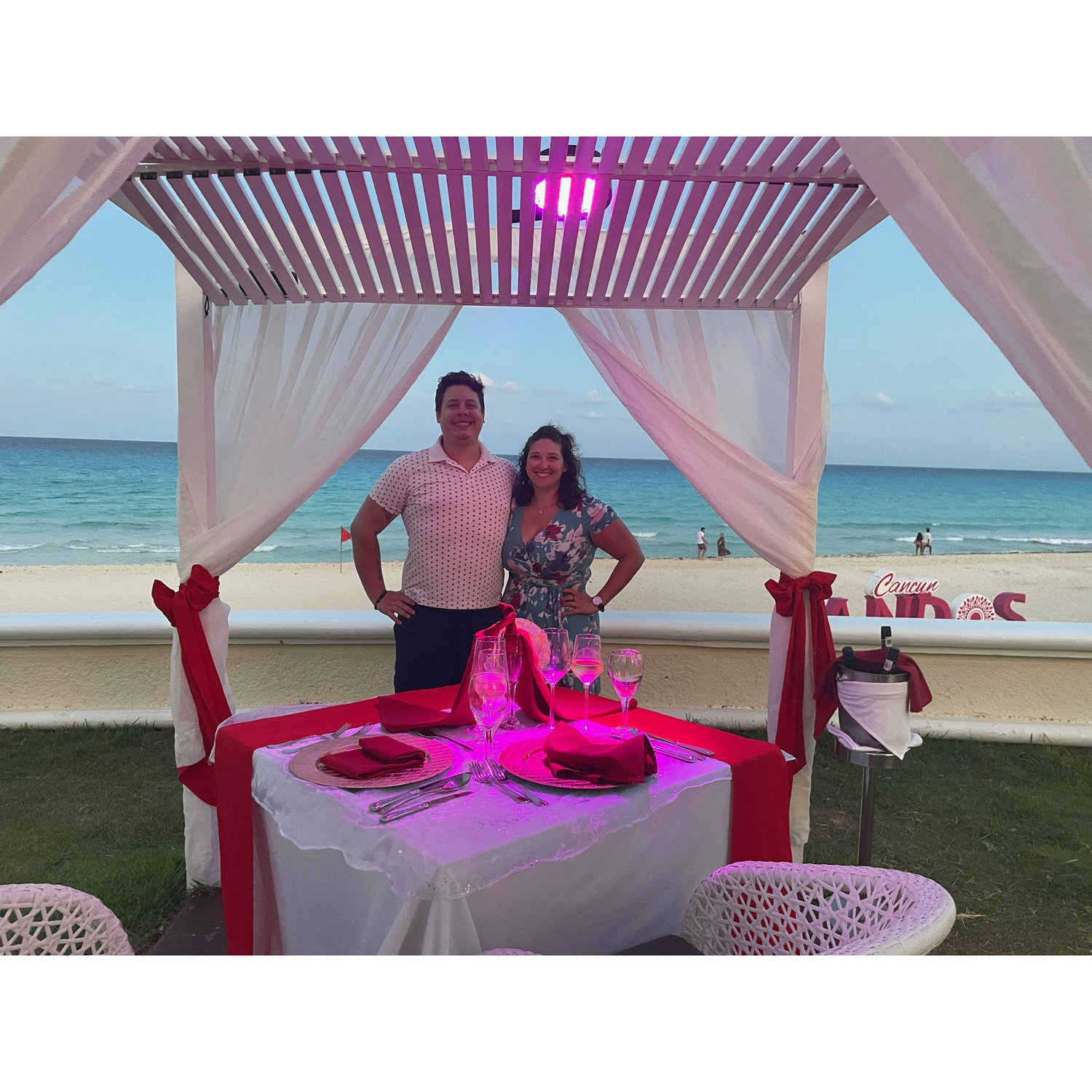 Gianna and Jordan's one year anniversary trip to Cancun