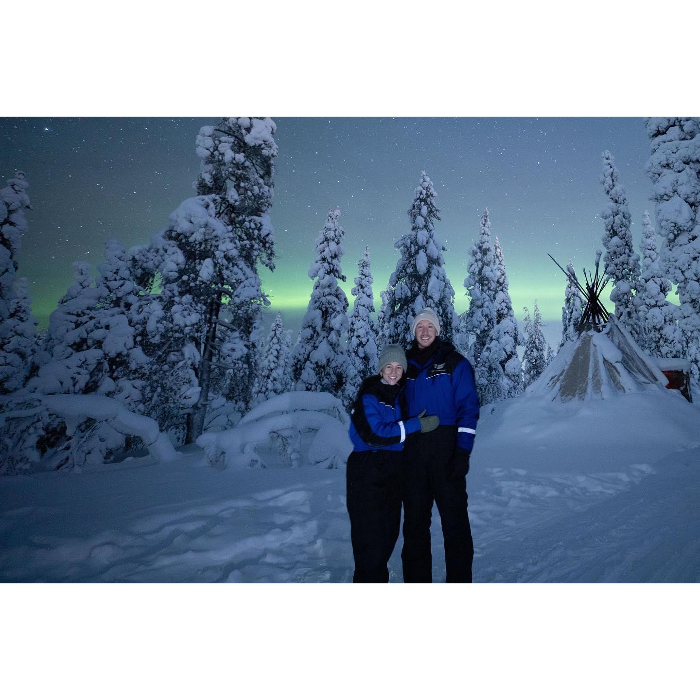Managed to peep those northern lights on our final evening in Finland!