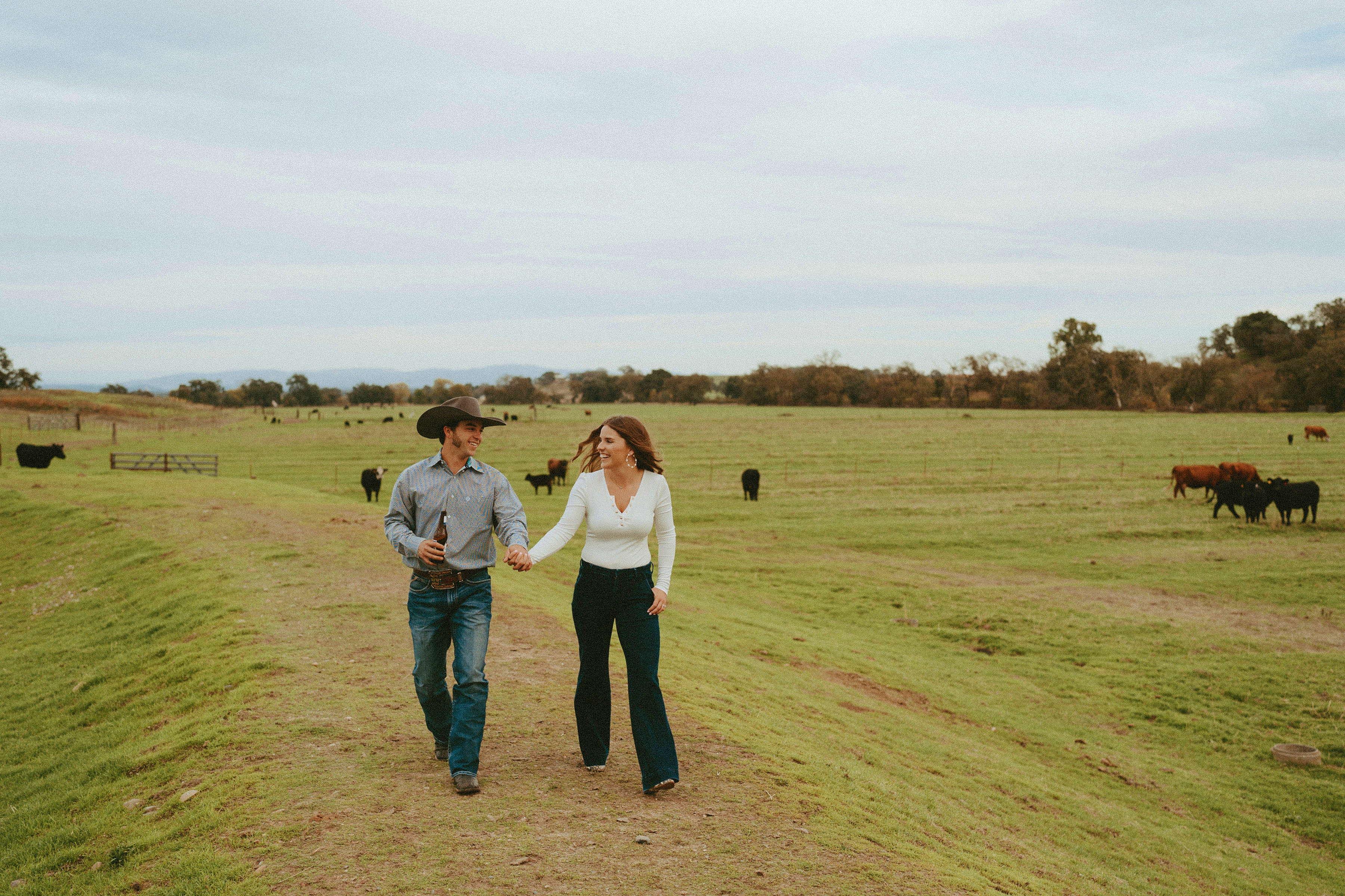 The Wedding Website of Taylor Boyd and Frankie Holloway