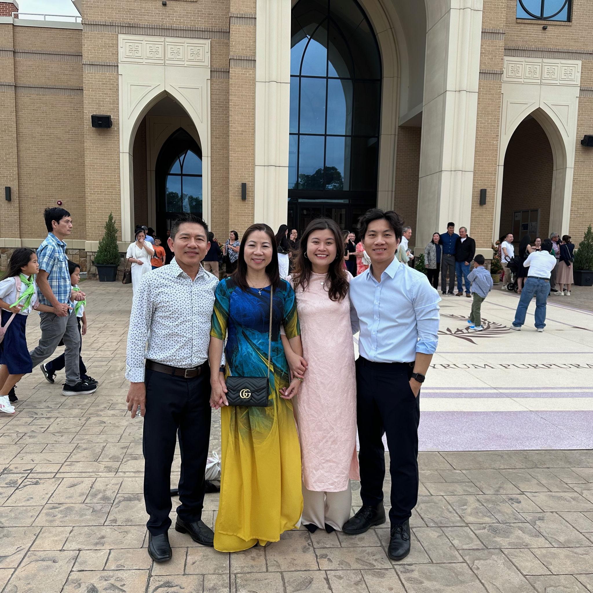 Phuong's first time meeting the parents