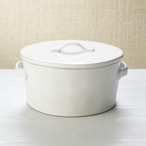 Marin White Covered Casserole 2Qt