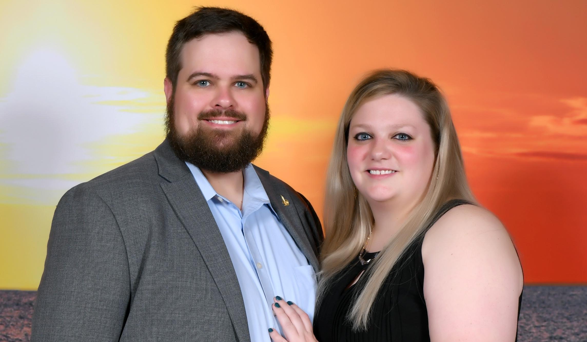 The Wedding Website of Jessica Halie Lennarson and Christopher Philip Hughes