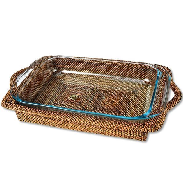 Medium Rectangular Baker with Wicker Holder