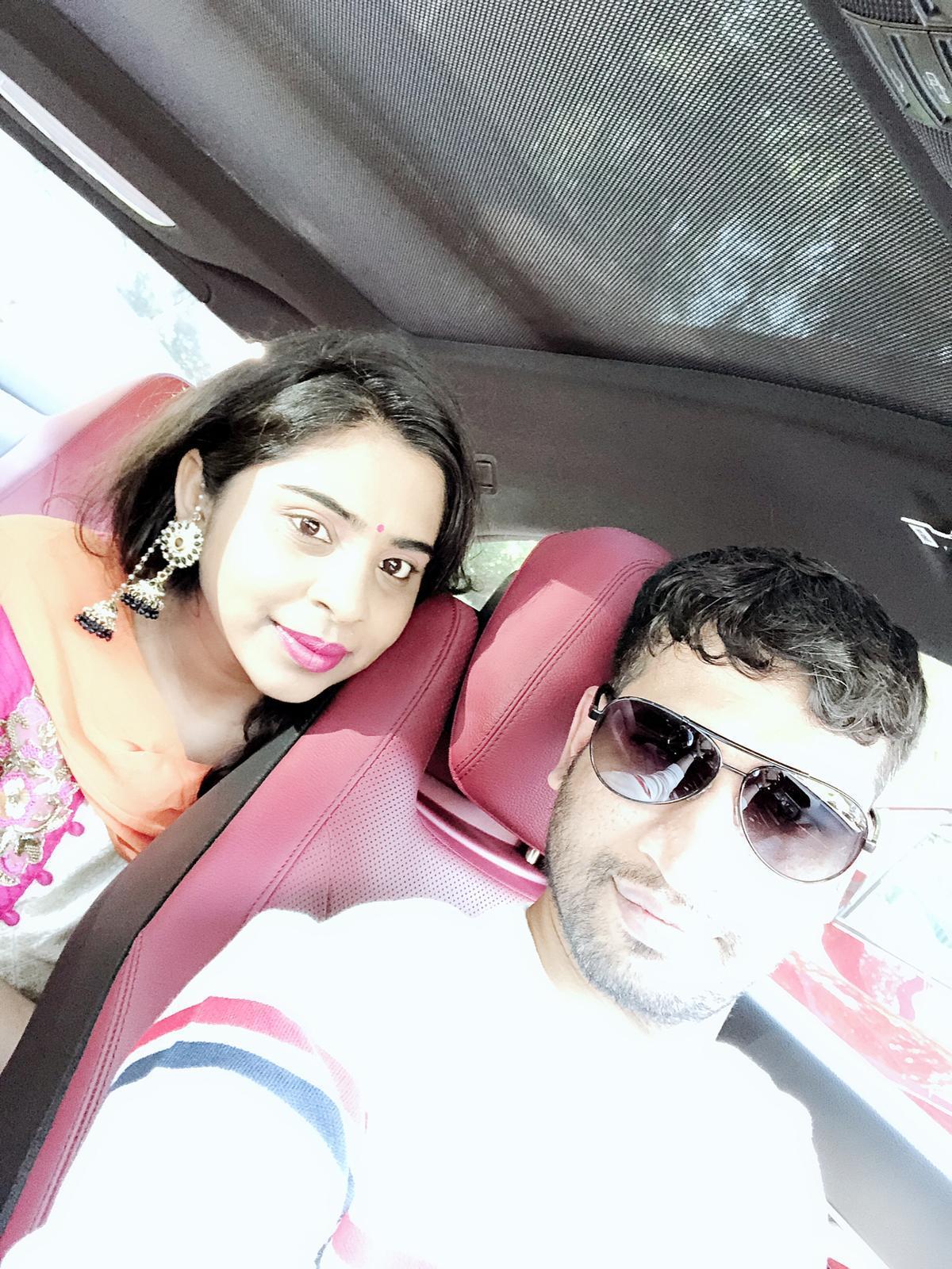The Wedding Website of sri poojitha vasireddi and Rakesh kumar Kajjam