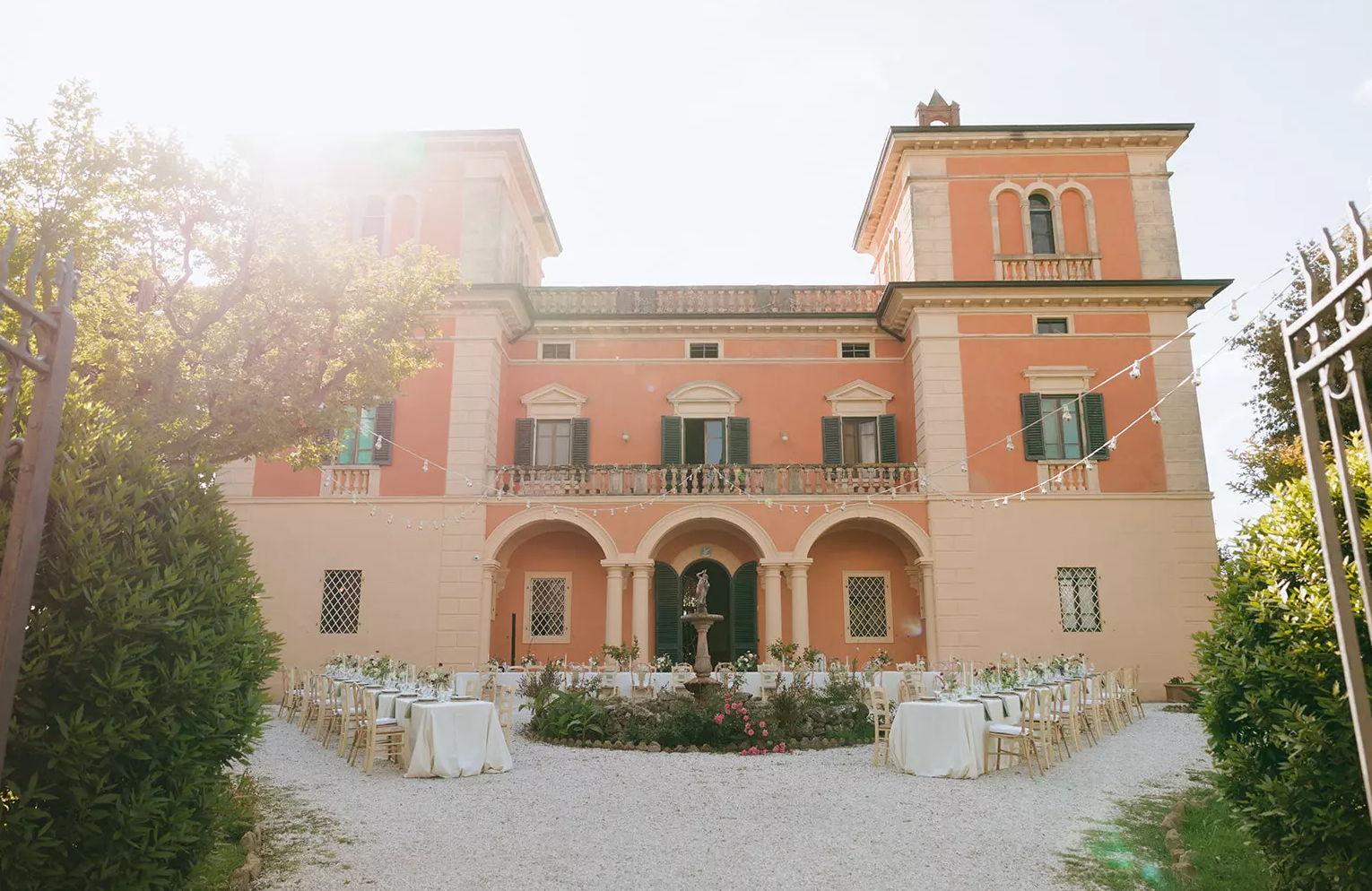 The Wedding Website of Shelby Edmiaston and James Morrison