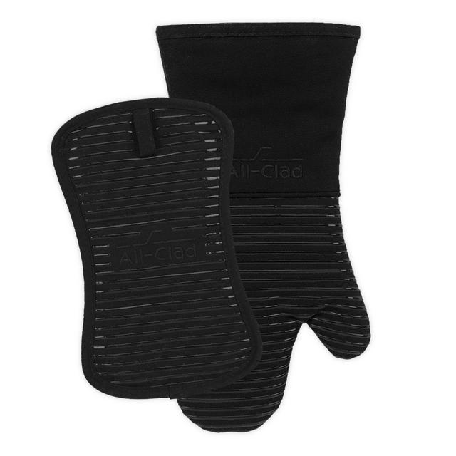 All-Clad 2-Piece Silicone Oven Mitt and Pot Holder Set in Black