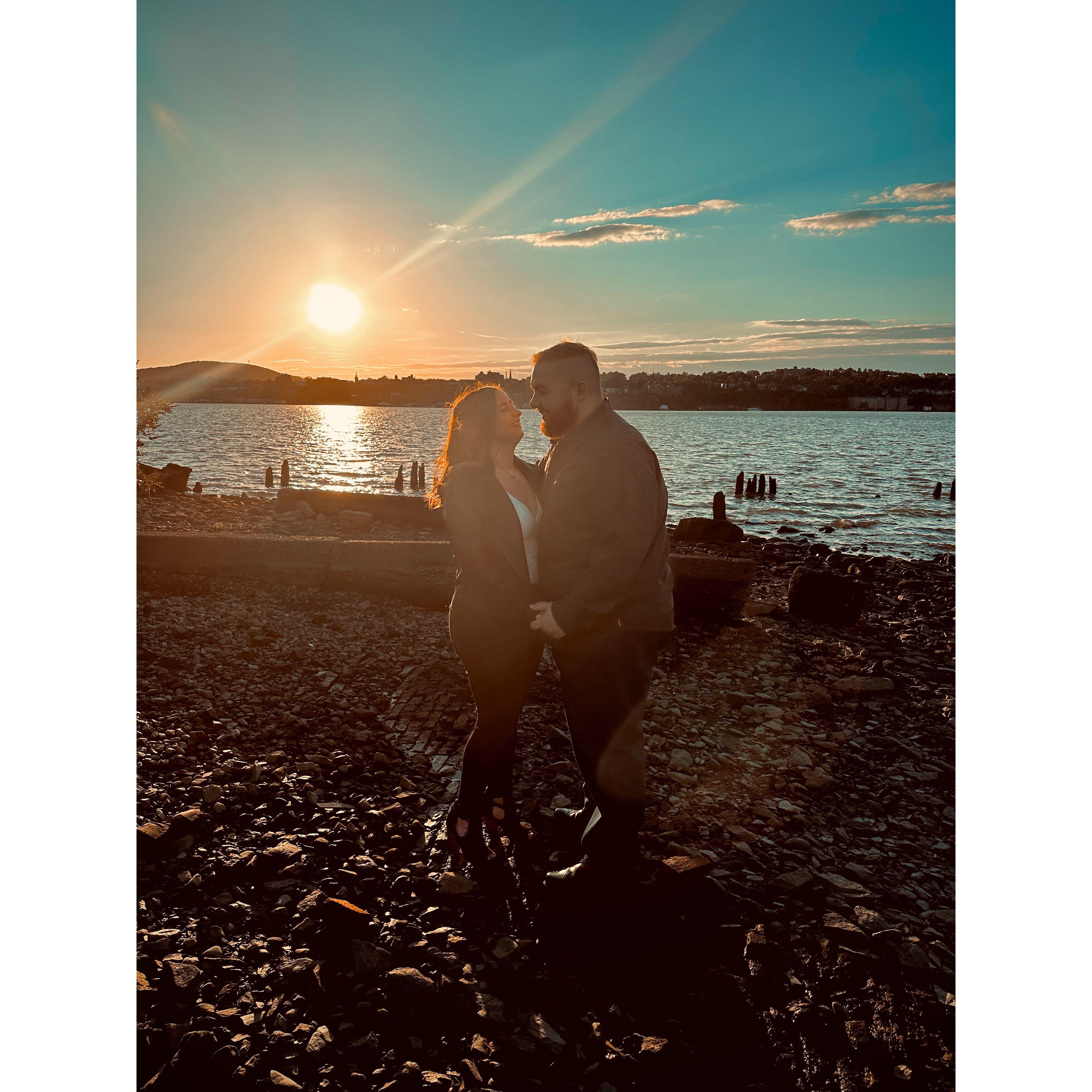 Engagement photos at the Beacon waterfront. Big thank you to Marcus who took these amazing photos.