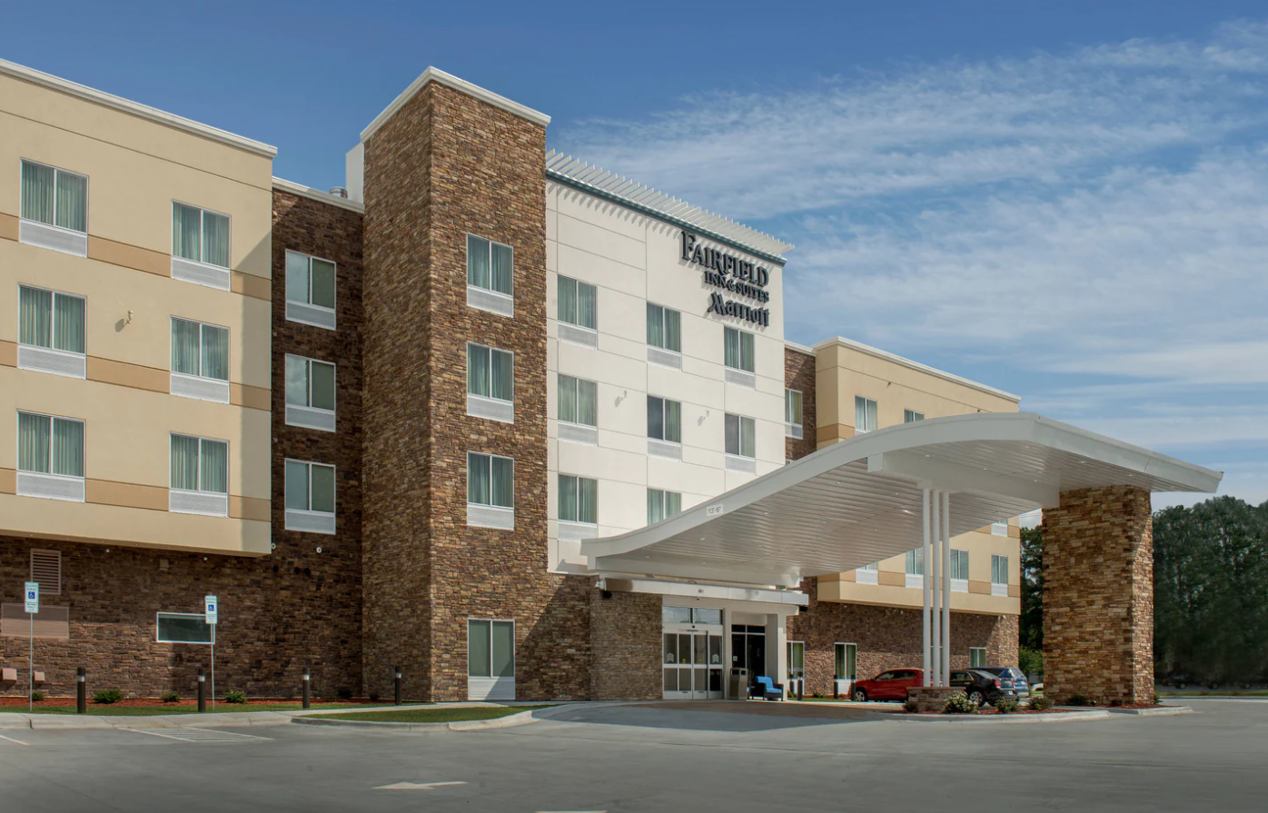 The Wedding Website of Hallie Dawn Sayre and James Henry Taylor Jr.