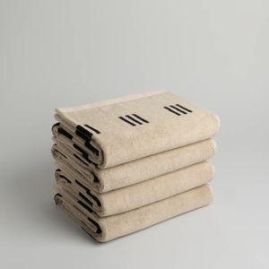 BAINA | CLAREMONT Organic Cotton Bath Towel