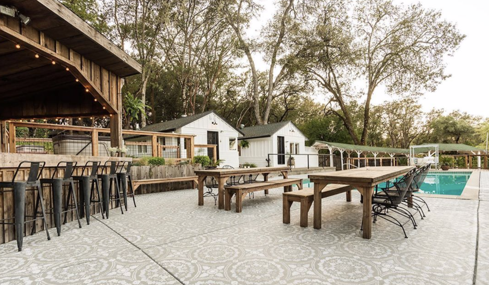 The Wedding Website of Ariana Haufler and Blake Schmidt