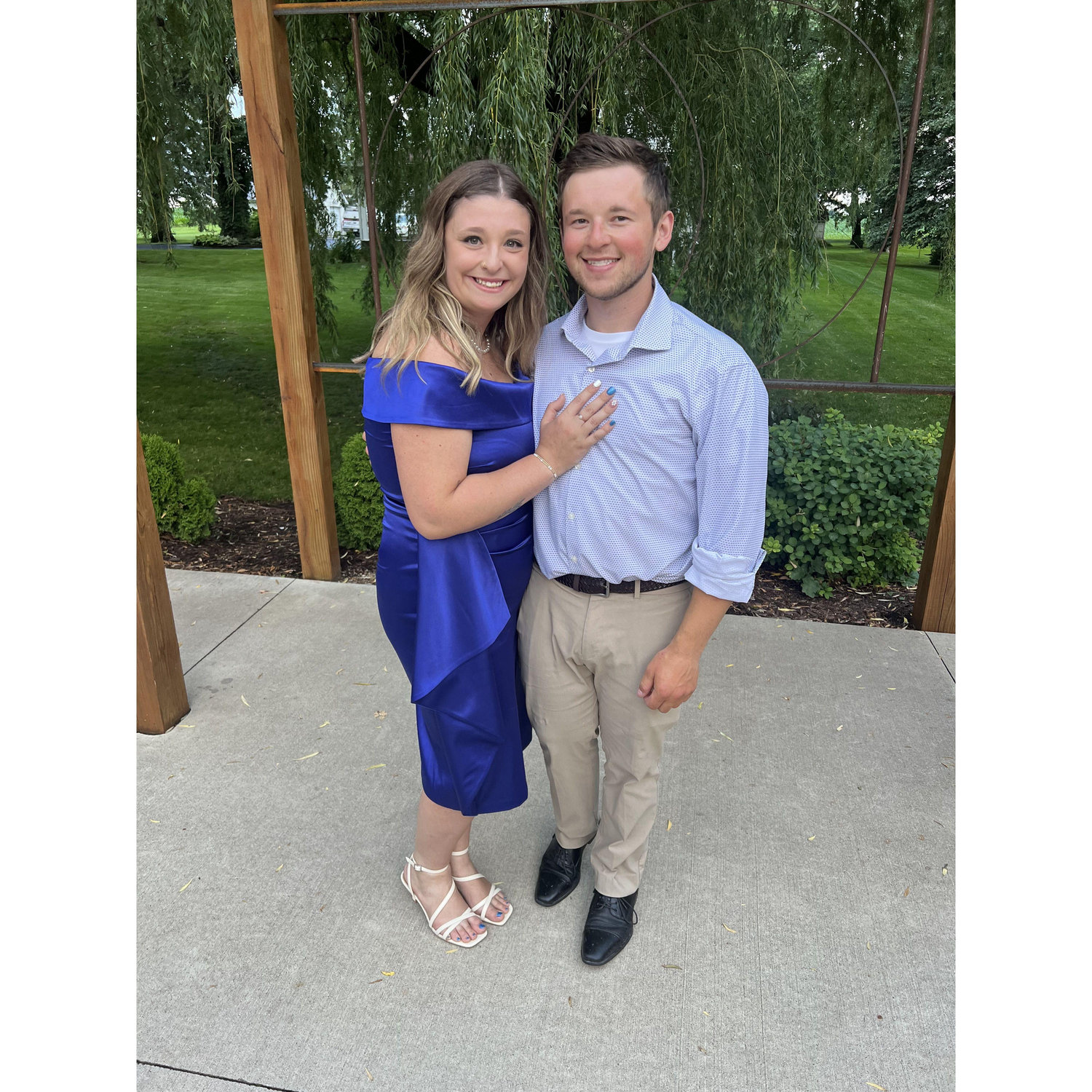 This was at Jake's cousin Allie's wedding. Jake noticed Marin was taking notes on her dream wedding. It was then he knew for sure he was gonna marry Marin
