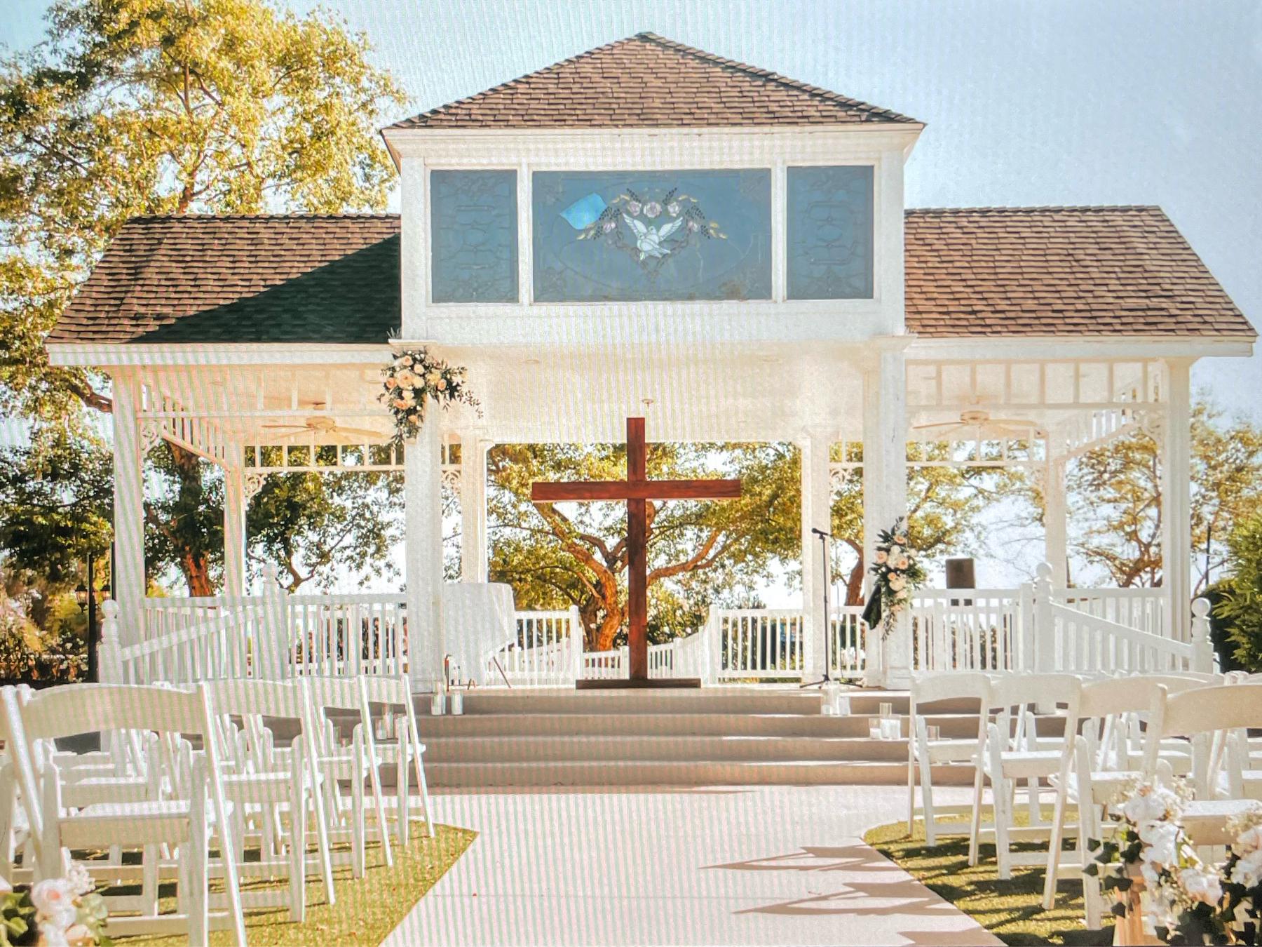 The Wedding Website of Justyne Mason and Hassan Elbissat