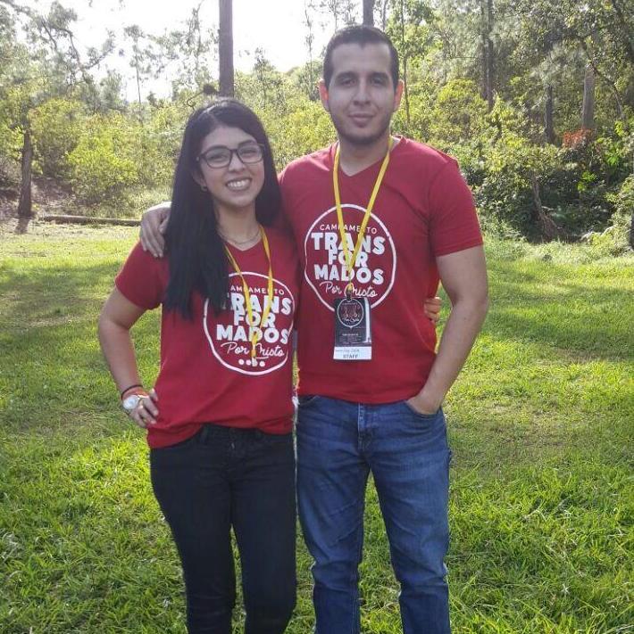 Nuestra primera foto juntos! Dios definitivamente a sido bueno!

📍 Campamento Transformados, año 2017