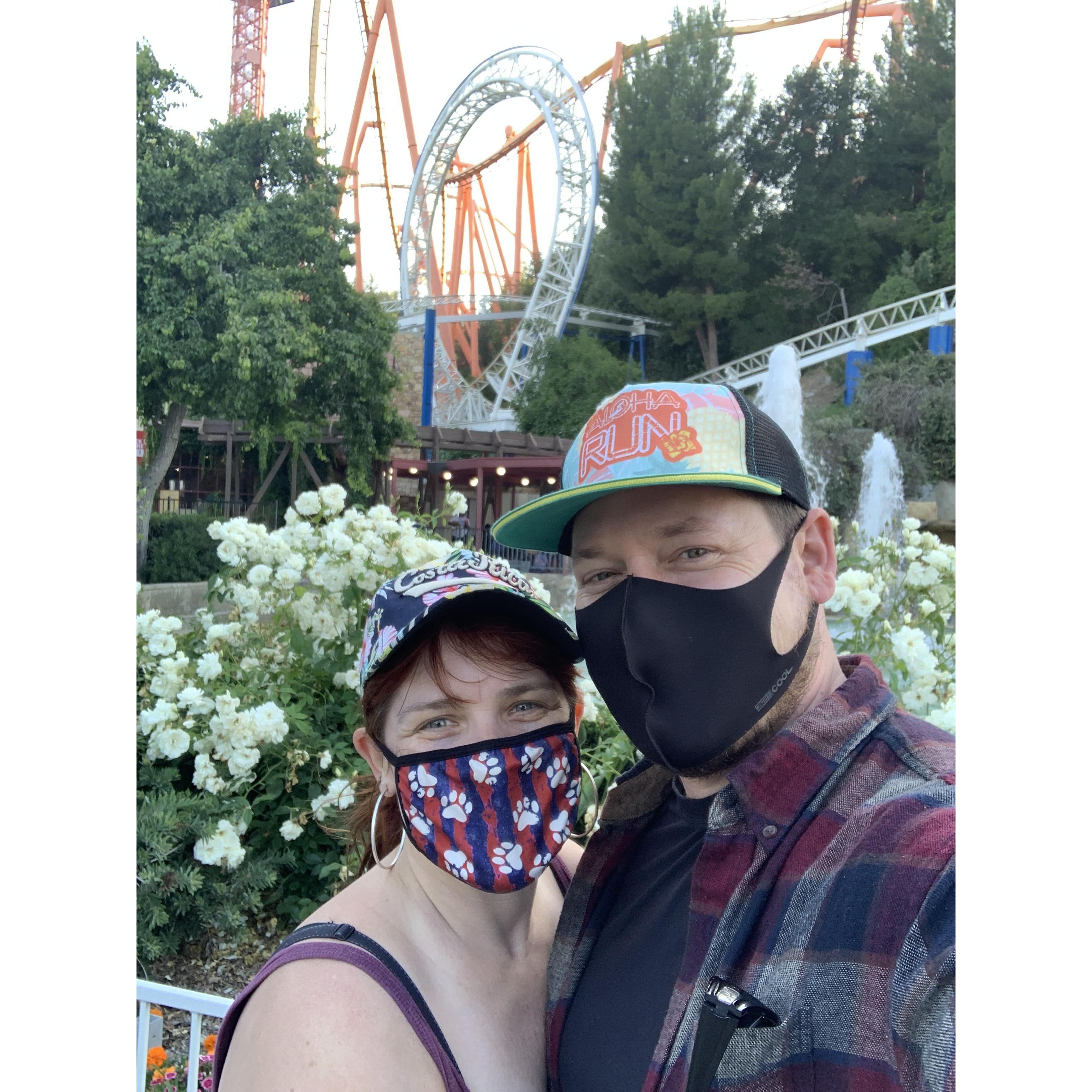 One of our favorite day trips: getting adrenaline rushes at Magic Mounain