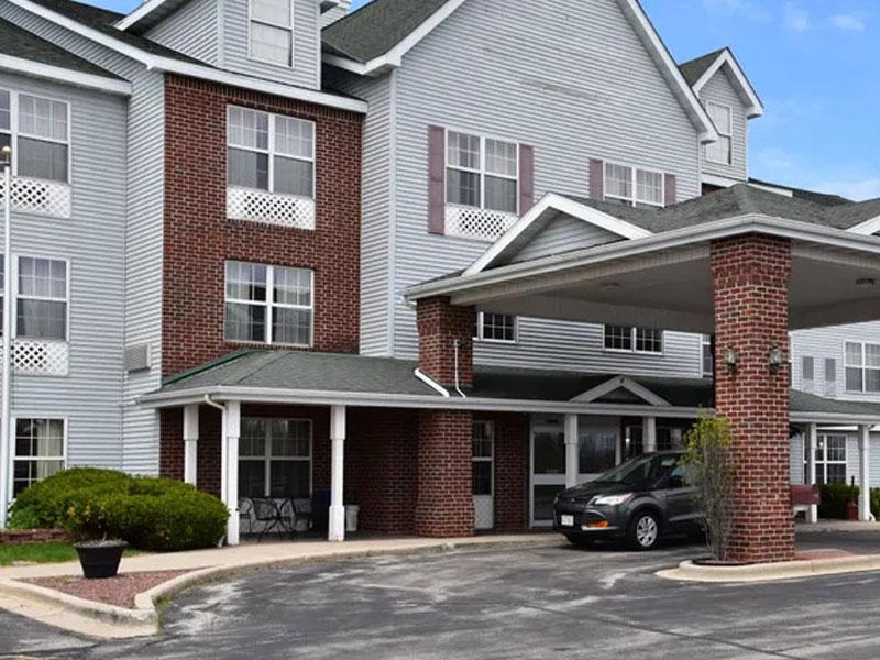 The Wedding Website of Carolyn Sabady and Bradley Sabady