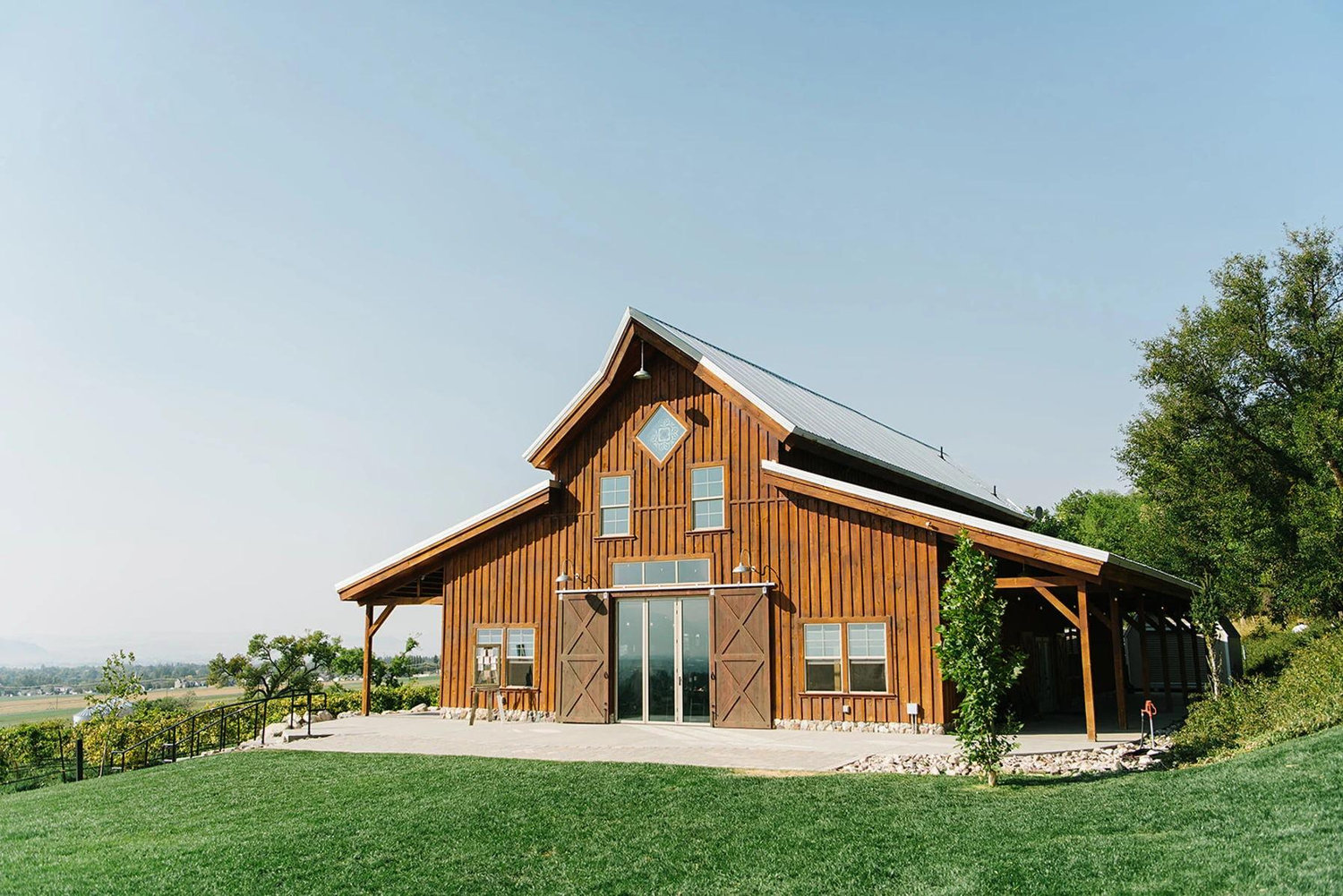 The Wedding Website of Sophia Hessami and Joshua Healy