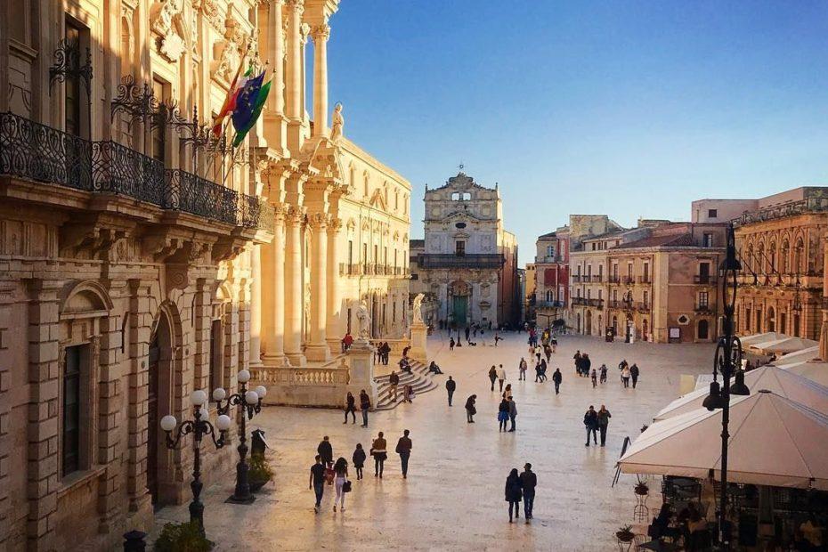 The Wedding Website of Monica Kelly and Carl Versfeld