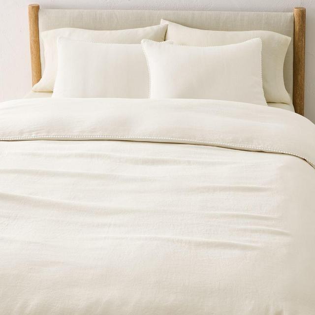 European Flax Linen Pom Pom Duvet, Full/Queen, Alabaster