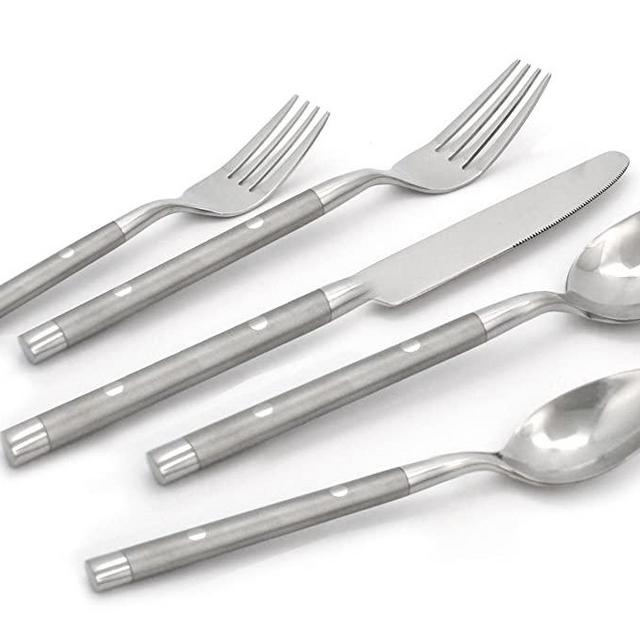 Hampton Forge - Shangrila – 20 Piece Flatware Set – Service for 4 (Contains Dinner Fork, Salad Fork, Dinner Knife, Soup Spoon, and Tea Spoon) – Stainless Steel – Frosted, Silver