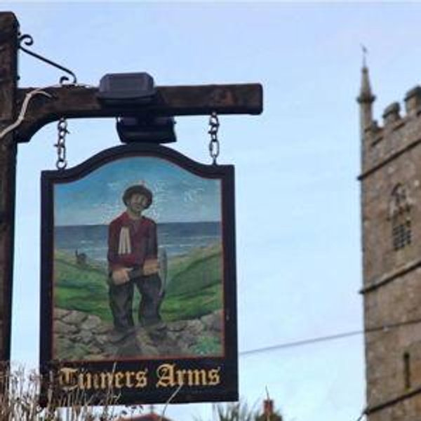 Lunch at the Tinner's Arms