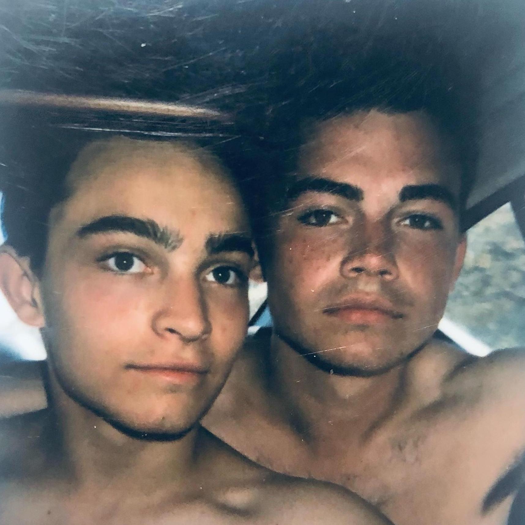 Isaac & younger brother/best man Elijah, tan from their Egypt trip in 2019