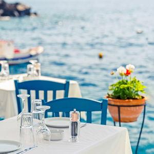 Seaside Lunch